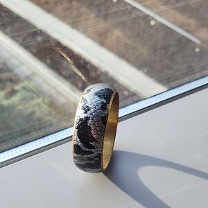 Textured Black and Gold Snake-Print Bangle Bracelet